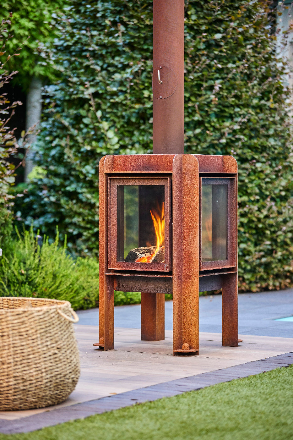 Fennek 50 – L'Équilibre du Design et de l'Acier