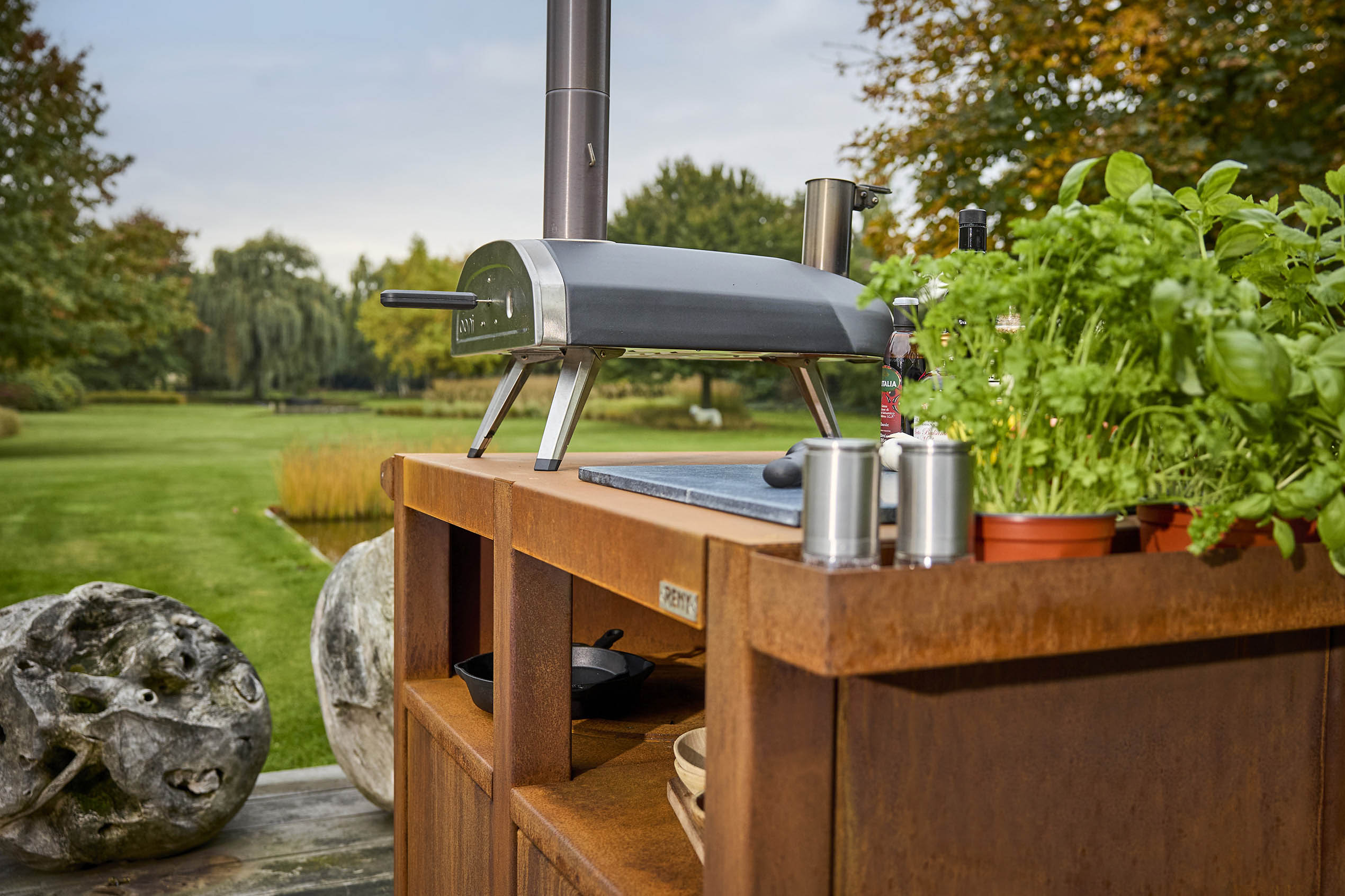 BBQuar Kitchen Trolley– L'Excellence de la Cuisson Outdoor
